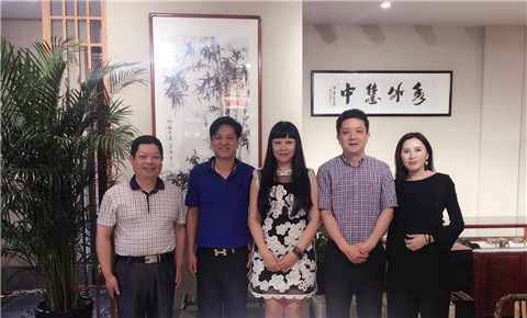 欧中一带一路促进会会长王文一行来南通侨联访问交流